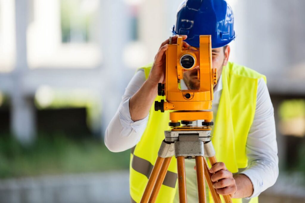 land surveyor